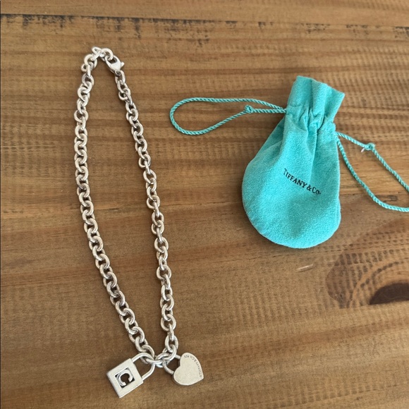 Tiffany & Co. Silver Heart and Padlock Link Necklace - Picture 4 of 4